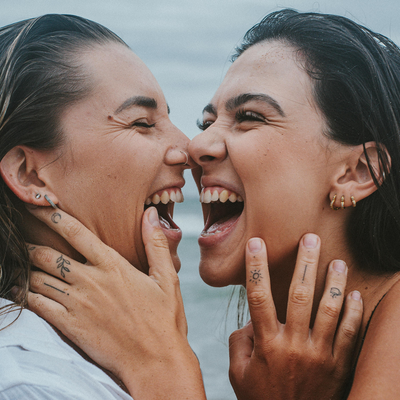 Spel & Skämt – när skrattet möter lusten 🎲💋