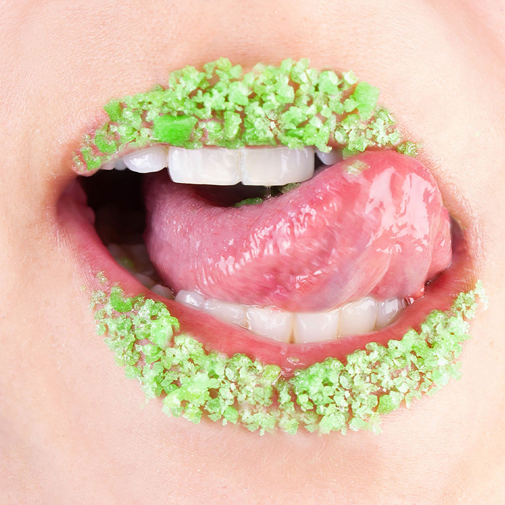 poppande godis kristaller oralsex kyssar badlek pirrande sensation ätbar engångspåse mint smak strawberry watermelon sprakar munnen erotisk njutning sensuell överraskning intim lekförpackning unisex sexleksak tillbehör
