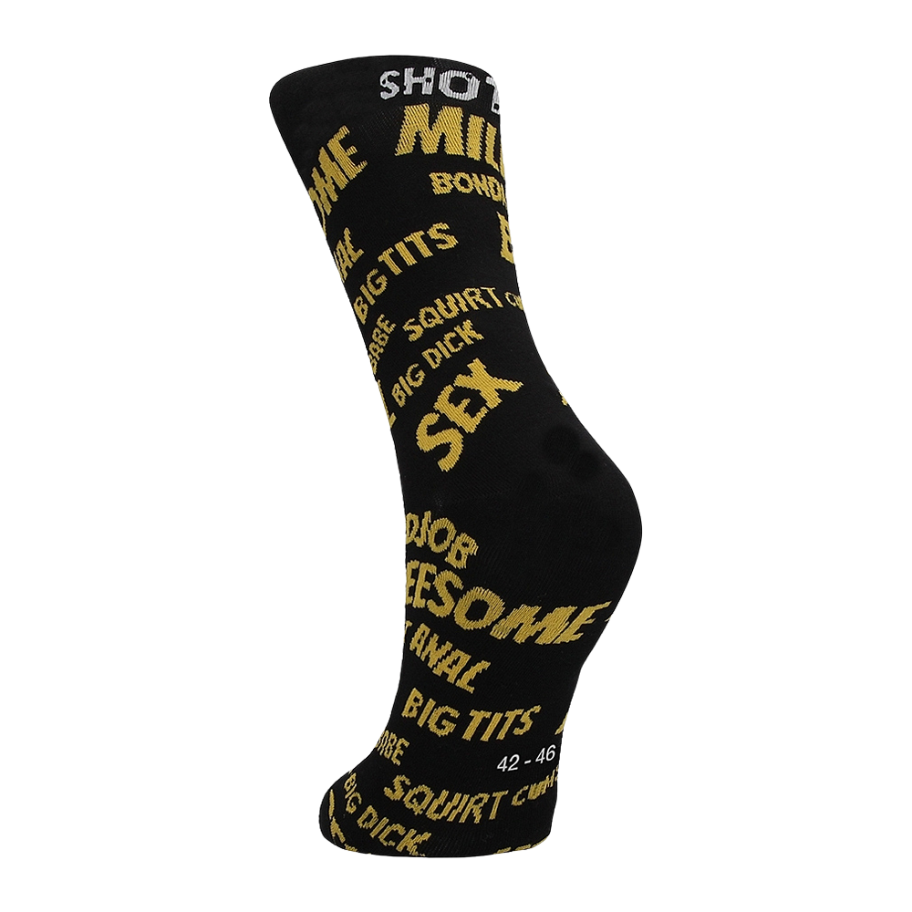 strumpor snuskig text stretchig bomull bekväm passform skämtpresent roliga accessoarer humoristisk design unisex vardagsplagg lekfull gåva mjuka fötter presenttips sexig detalj