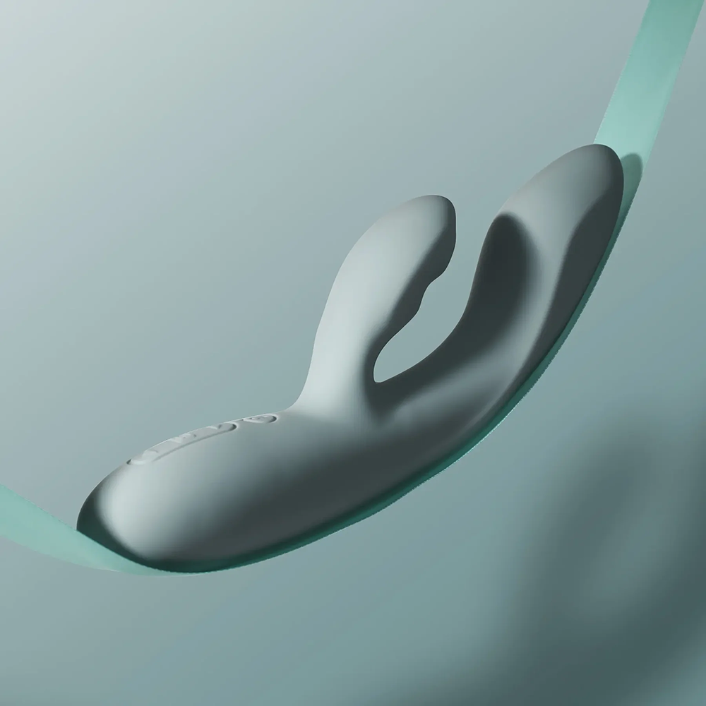 rabbitvibrator värmefunktion appstyrd dubbelmotor g-punktstimulans klitorisstimulator uppladdningsbar usb tyst vattentät reselås minnesfunktion silikon ergonomisk sexleksak interaktiv fjärrstyrning partnerlek mjuk flexibel sexleksak