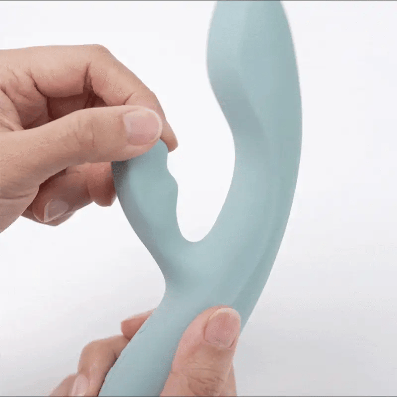 rabbitvibrator värmefunktion appstyrd dubbelmotor g-punktstimulans klitorisstimulator uppladdningsbar usb tyst vattentät reselås minnesfunktion silikon ergonomisk sexleksak interaktiv fjärrstyrning partnerlek mjuk flexibel sexleksak