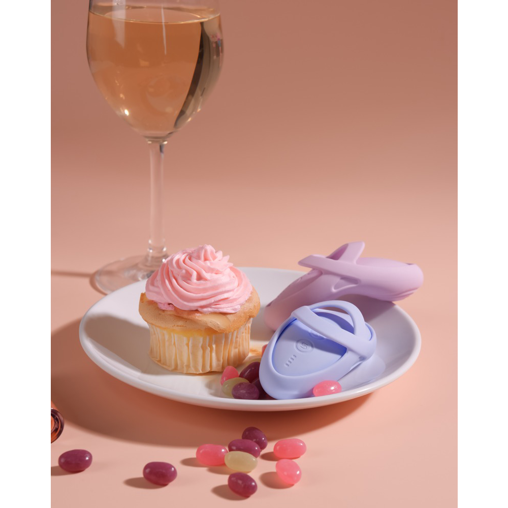vattentät uppladdningsbar finger vibrator med värmefunktion appstyrd fjärrstyrd klitorisstimulator flexibel silikonsleeve diskret resevänlig trådlös stimulator trosvibrator ergonomisk design trummande funktion