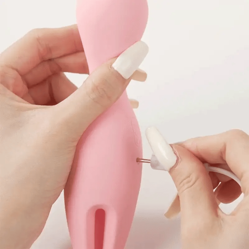 vibrator tre rörliga fingrar flexibel design klitorisstimulans g-punkt bröstvårtor perineum massage silkeslen silikon vattentät uppladdningsbar usb kraftfull rytmisk stimulans diskret sexleksak förspel solo parlek