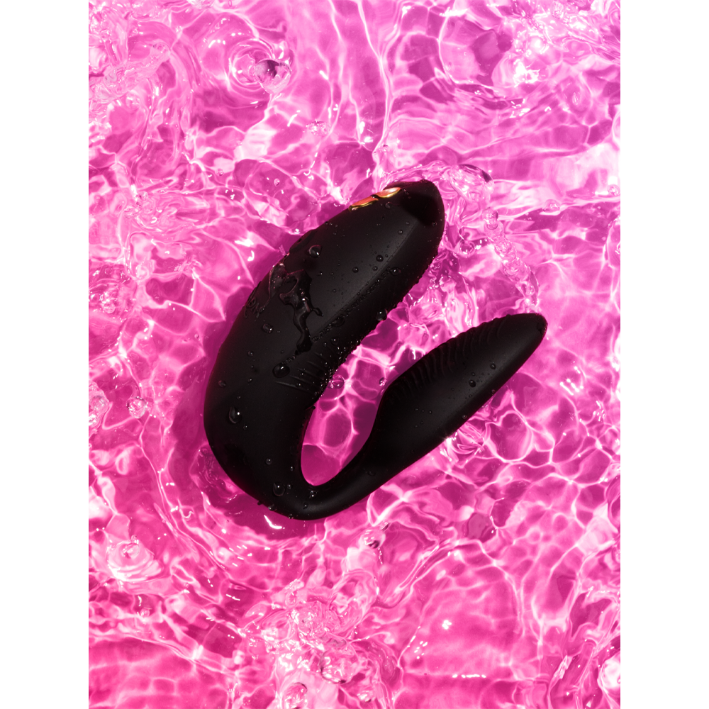 parvibrator we vibe fusion wave teknologi appstyrd fjärrkontroll tre motorer klitoris g punkt stimulans hudvänligt silikon flexibel uppladdningsbar dubbel njutning sexleksak